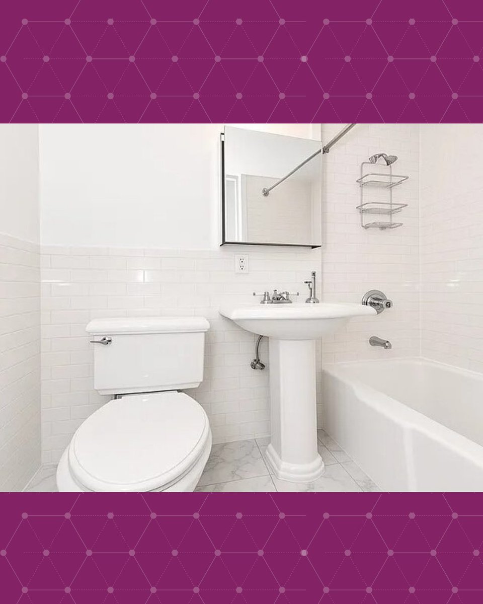 lavazooRE's tweet photo. 🏙️ PRE-WAR CHARM IN THE HEART OF LENOX HILL! 🏙️

📍 East 61st Street, Lenox Hill, Upper East Side, Manhattan

Step into this beautifully renovated 1-bedroom in a charming 1910 pre-war walk-up, where timeless architecture and thoughtful modern updates create the perfect Manhattan home. Steps from the N/R/W/4/5/6 trains, Midtown, and the finest dining, shopping, and culture the Upper East Side has to offer. 🌳🚇🛍️🌟

Features:
🍳 stainless steel appliances and dishwasher;
🛁 marble bath and exposed brick details;
👕 building laundry on-site;

View the full listing and connect directly with the listing agent on LavaZoo — because your next home is just one message away! 🏡
Are you the listing agent? Claim your listing at https://t.co/EzzGRv64T3

#NYCRealEstate #ApartmentHunting #RentNYC #JustListed #ManhattanApartments