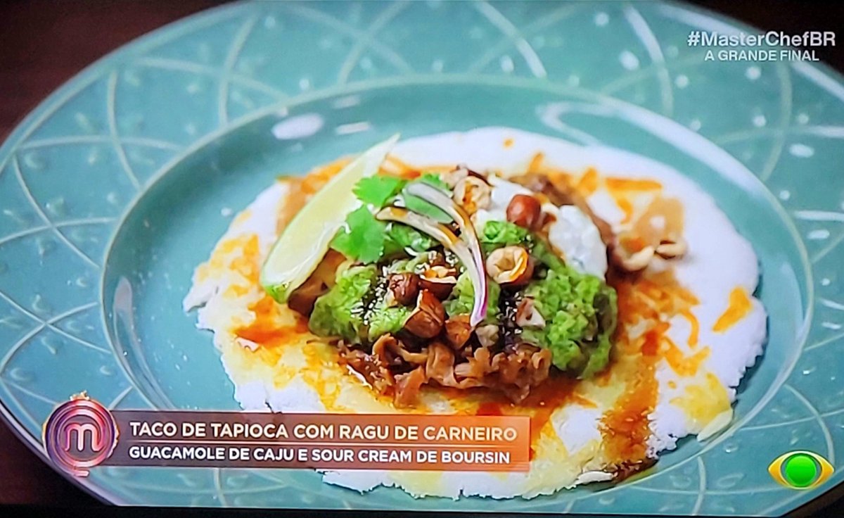 aarrudasol's tweet photo. 13 edições e esse é o empratamento pra final?? #MasterChefBR https://t.co/qFCeWN198w