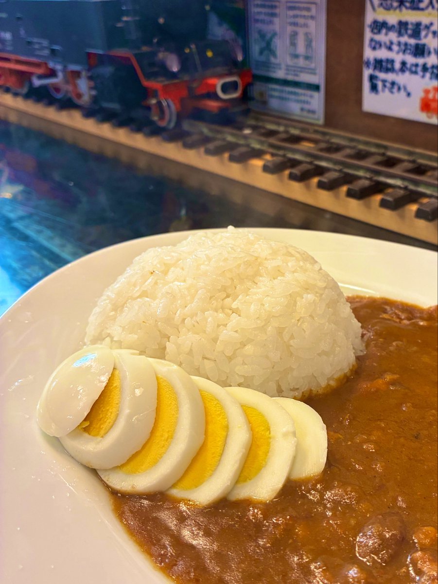 okudakensuke's tweet photo. 今日もリハーサルへ🚂 https://t.co/820Amie0pv