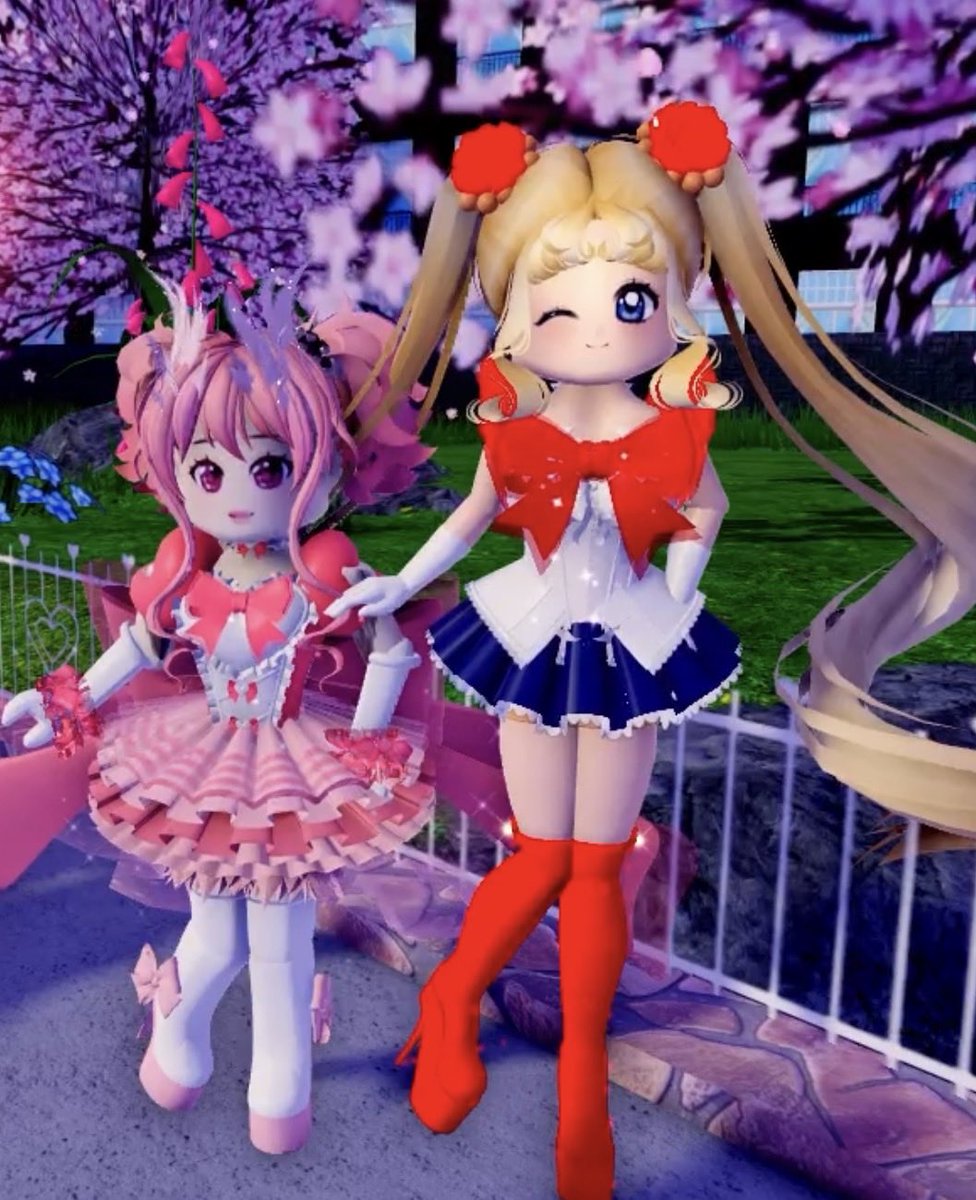 Royaleswirlx's tweet photo. Cosplay with friend #royalehigh #fyp #fypシ゚viral #roblox #followme #robloxfyp #cosplay #anime @RoyaleHighValks https://t.co/snDsXvOr9F