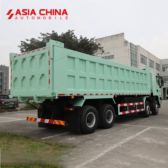 asiachinaauto's tweet photo. ⚡ 8×4. All Electric. Heavy-Duty Ready.

The Hongyan Genlyon C6P BEV Dump Truck brings a new energy solution to heavy-duty hauling.

🚛 Built for the job. Powered by electricity.

#BEVTruck #DumpTruck #HeavyHaul https://t.co/ahP0qrp5kD