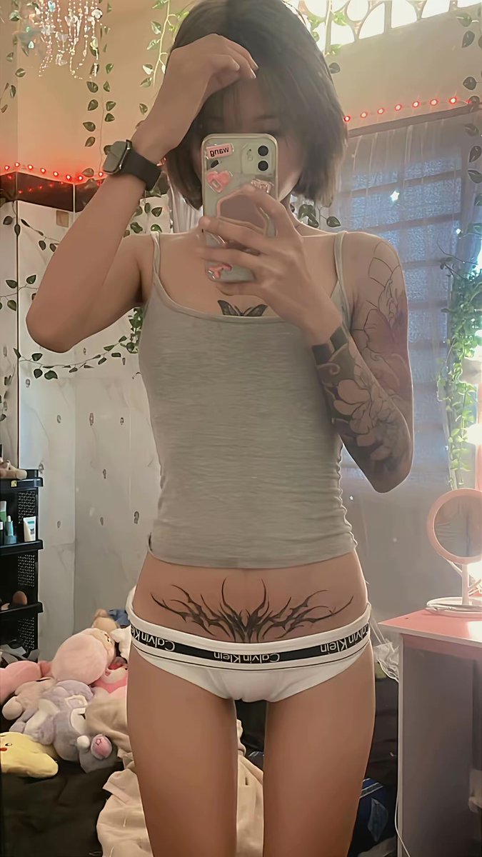 SoVanlyly10's tweet photo. Sak amm ot bb 🥲🤍https://t.co/39G78W1rBv https://t.co/AIavQb9i3T