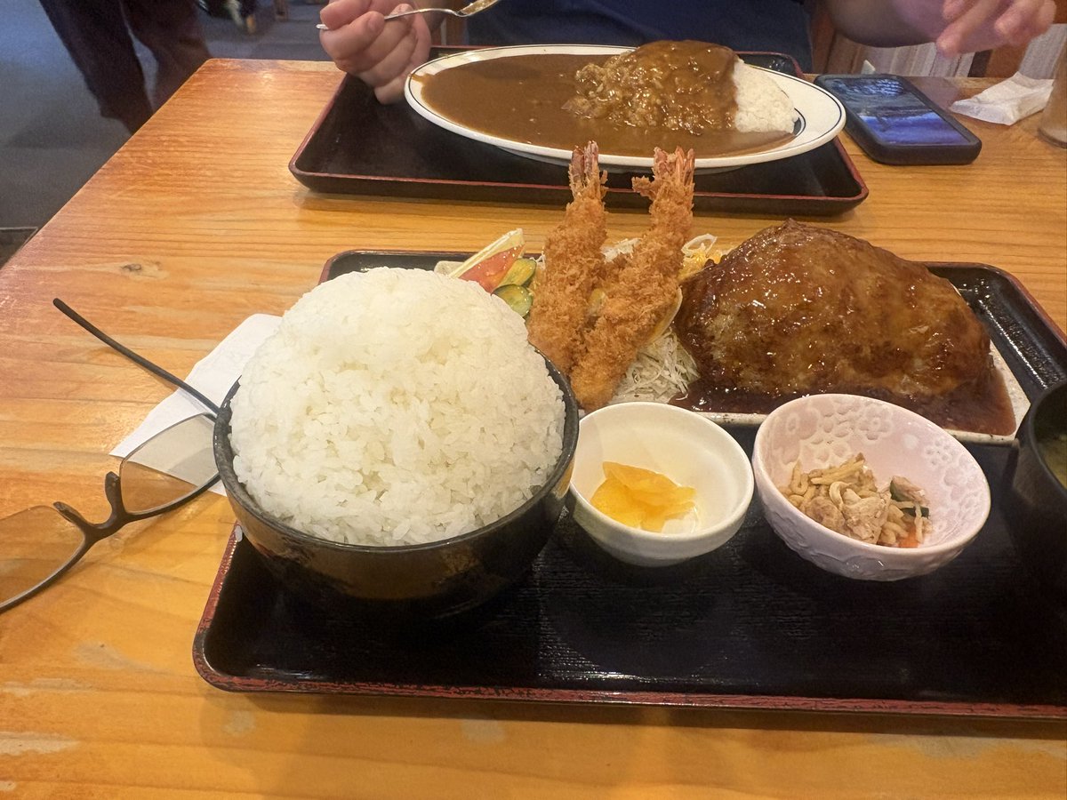 seturou1010's tweet photo. 相変わらず量が頭おかしい（褒め言葉） https://t.co/UUXgdknLCf