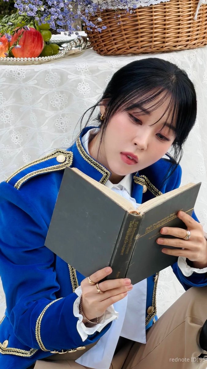 mascbyul's tweet photo. i hope we get masc byul again for the season’s greetings this year https://t.co/XzgWv0wVxM
