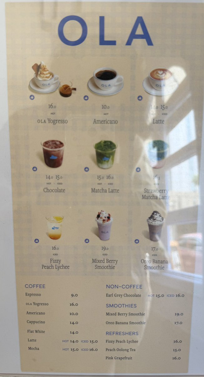 Stagelight_MY's tweet photo. OLA Froyo Cafe serves a variety of delicious frozen yoghurts and drinks~ For any lactose intolerant ravanights, you need not worry, as they also offer refreshers that may better fit your dietary needs 💙

(2/3) https://t.co/YOjr1fuPNT