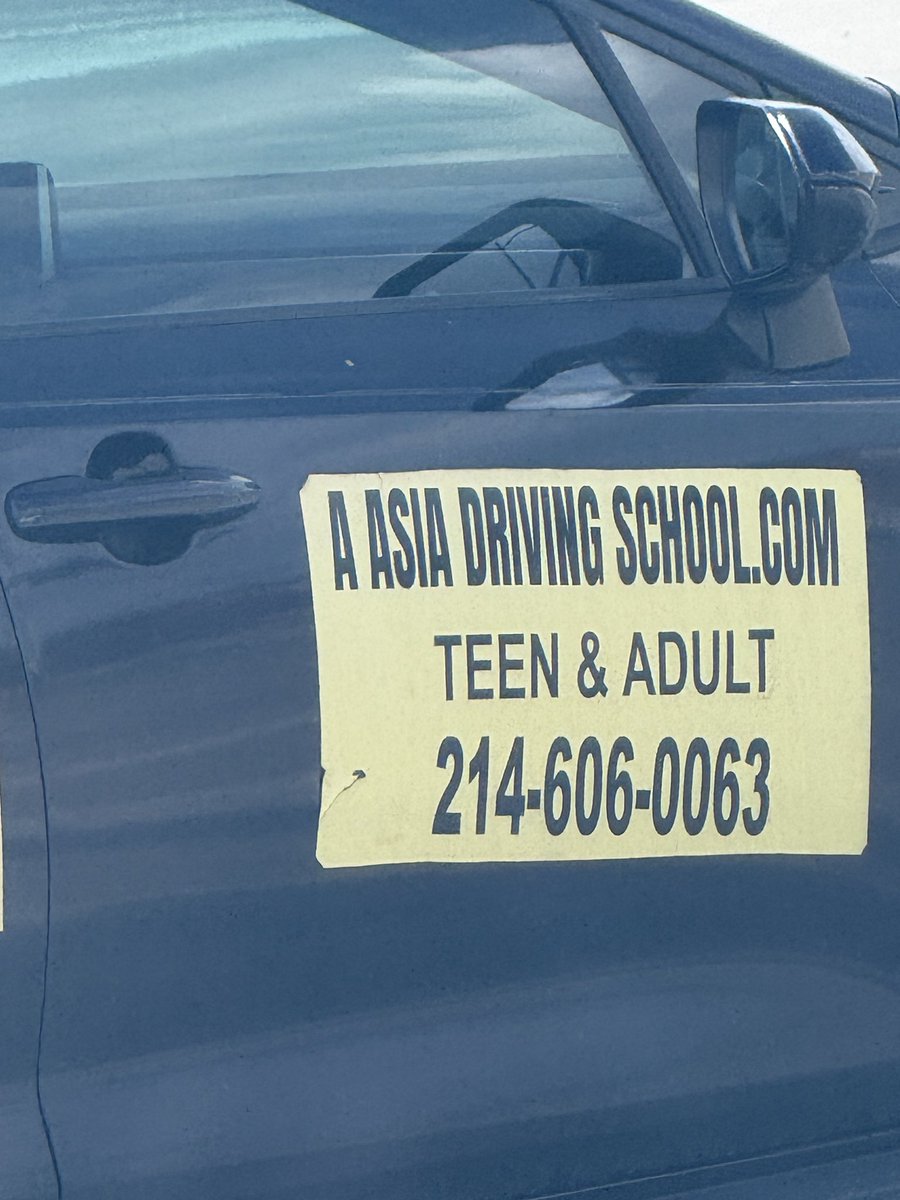 stonktrades's tweet photo. @info_maiden @TexasSpectator Driving school anyone?  Wonder if this is the school handing out licenses like candy? https://t.co/sEfh5Y4Ldk