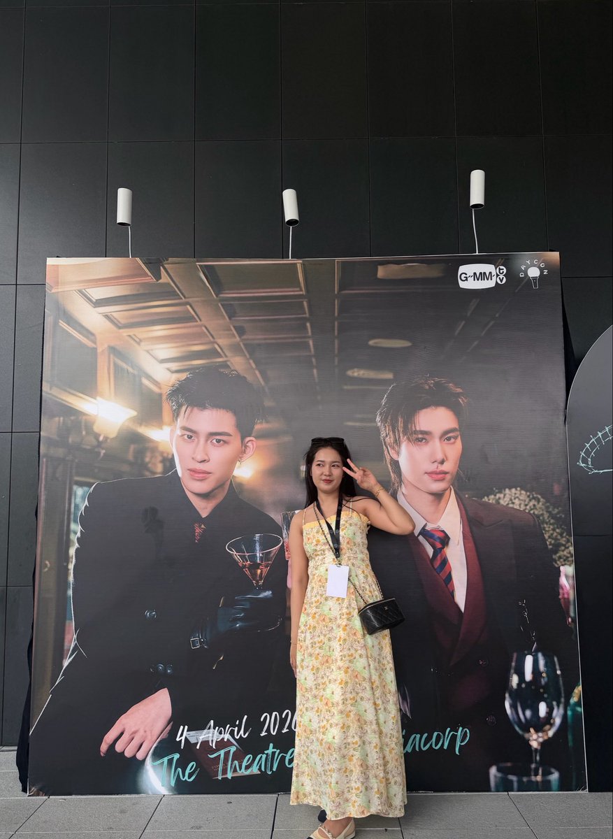 Shorror_'s tweet photo. ไปหาปอนพุครั้งแรกคือนอยรูปตัวเองมากรู้สึกตัวเองอ้วนมาก(น้ำหนักค้างหลังคลอด)เริ่มปล่อยตัวเพราะเลี้ยงลูกเหนื่อยแล้ว พอมาเห็นปอนด์พุด้วยตาเนื้อครั้งแรกคือทำไมน้องตัวจิ๋วกันจังวะ เลยเริ่มหาทางลด เริ่มออกกำลังกายบ้าง เริ่มกับมาดูแลตัวเอง จาก M ตอนนี้ XS เป็นตัวเองแบบที่ตัวเองชอบ ชอบตัวเองตอนเป็นติ่งที่สุดแล้ว เพราะตั้งแต่เริ���มรักพวกเธอ ฉันก็เริ่มกับมารักตัวเอง