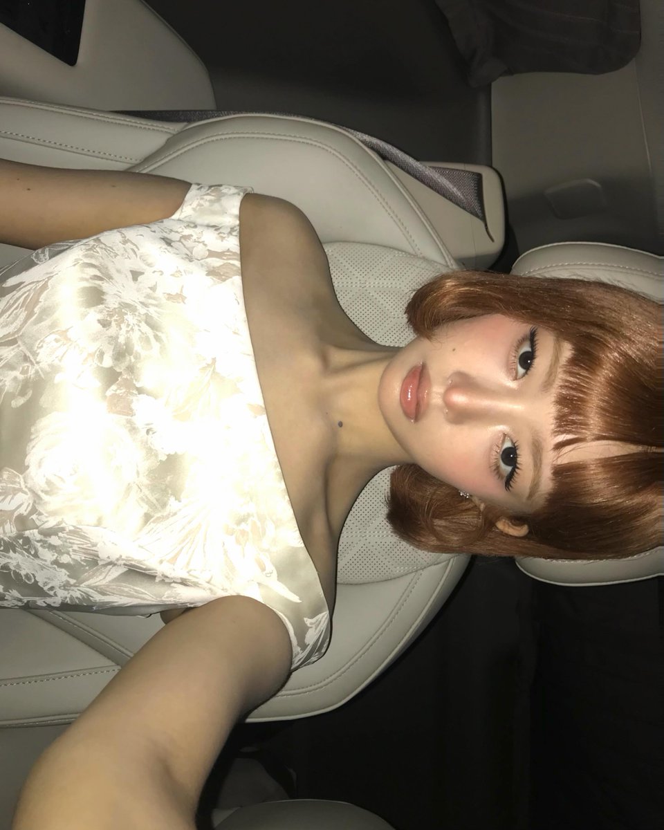 ivepics_'s tweet photo. rei instagram update https://t.co/ESZRBGDRPe