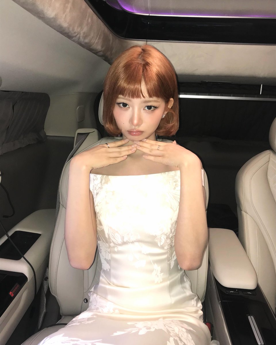 ivepics_'s tweet photo. rei instagram update https://t.co/ESZRBGDRPe