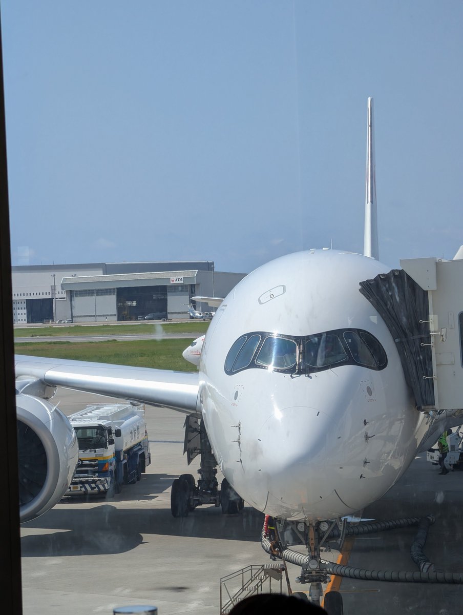 sts351's tweet photo. 修学旅行生おるやん。 https://t.co/pVuKuYfnz3