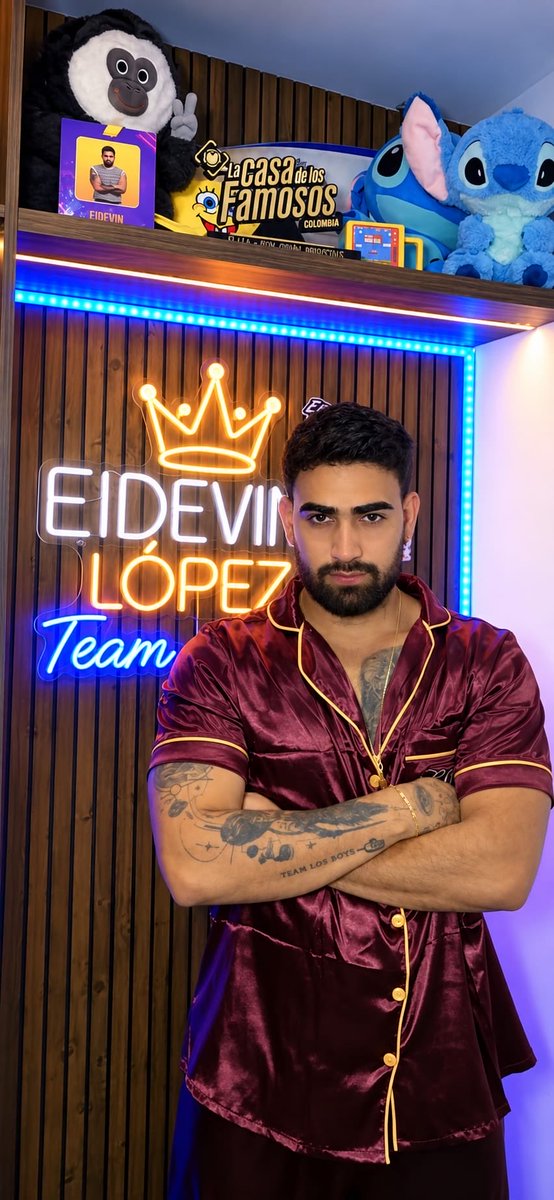 MisleidyGo3g's tweet photo. Cuando en realidad a una persona le gusta lo que le regalan ❤️ que lindo siempre demostrando la humildad de tu corazón 🫶🏻 #Eidevinlopez https://t.co/Jfxr2rupki