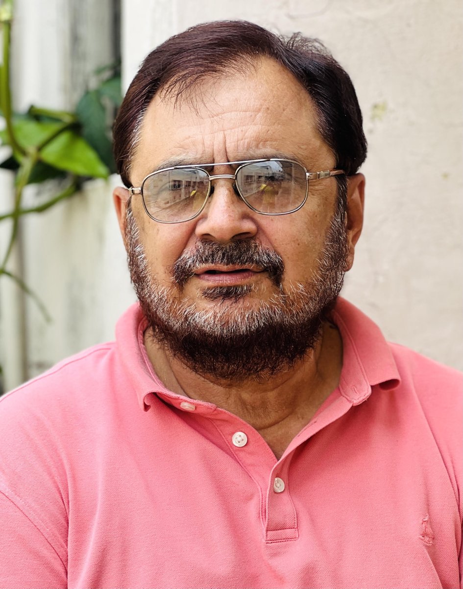 mohindrurajat's tweet photo. चापलूसी एक ऐसी कला है जिससे इंसान अपनी मनचाही चीज़ पा सकता है, लेकिन आखिरकार सिस्टम ढह जाता है और जब सच्चाई सामने आती है, तो सब कुछ बर्बाद हो जाता है।
#Mediacorner #Rajatkumarmohindru #Flattering .
https://t.co/9bZrgmA7oh https://t.co/7goEMXMG41