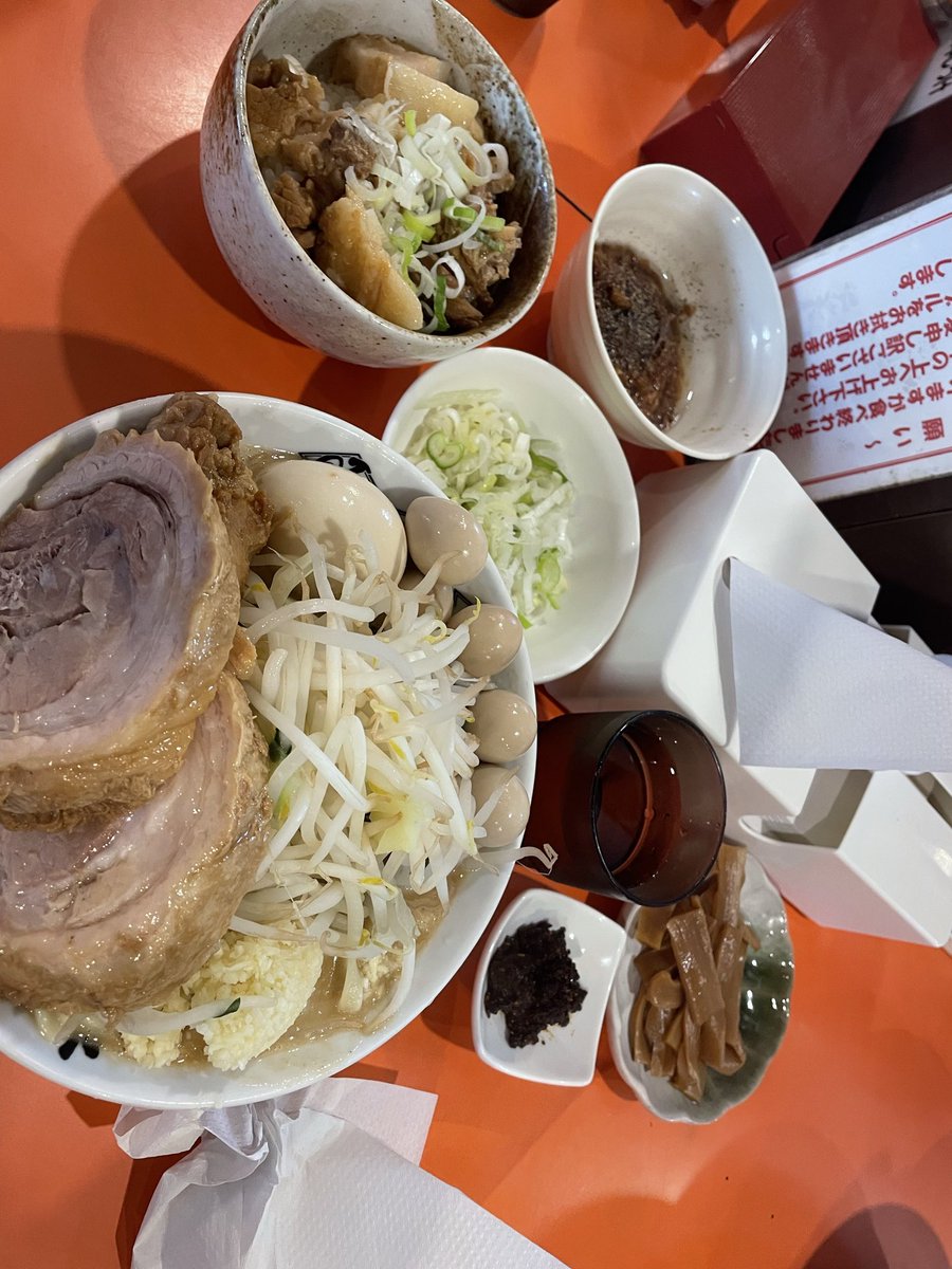 zoea_jp's tweet photo. ゾエランチ https://t.co/cgtHGD1osL