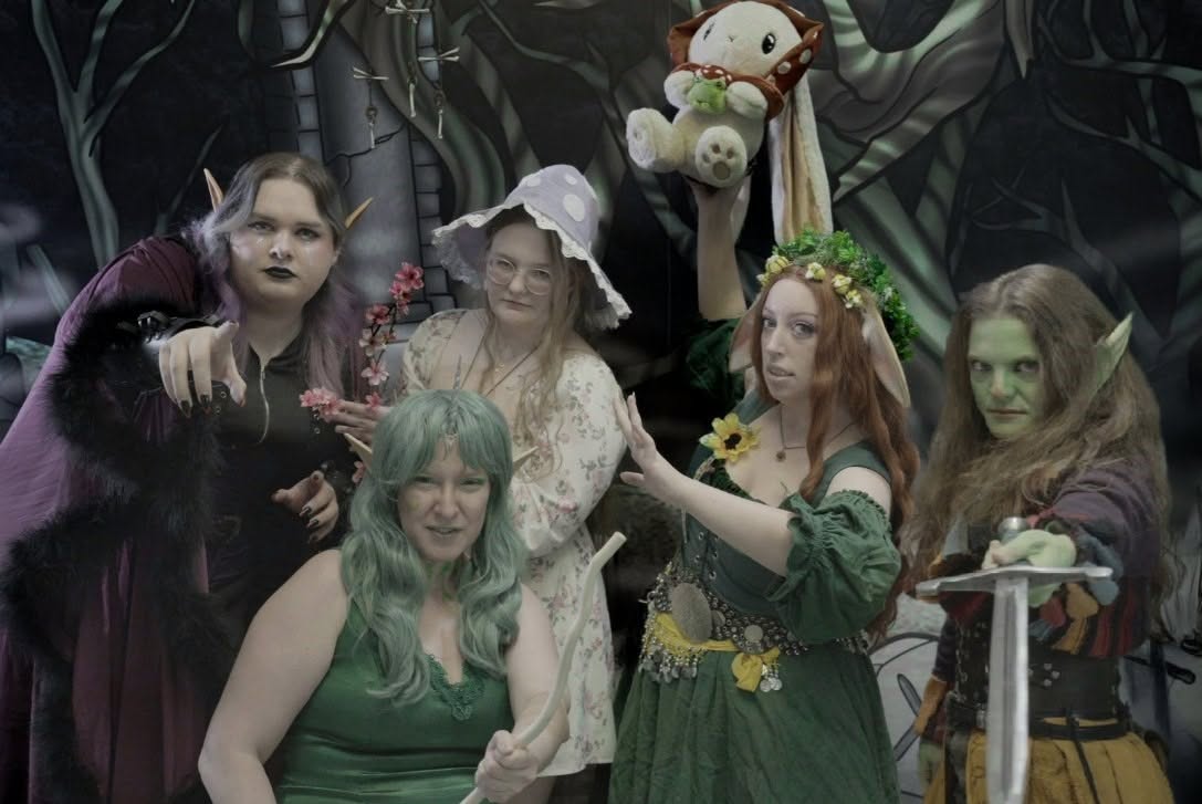 KeelinAnn's tweet photo. Name our Dungeons &amp; Dragons party! 📷

Natural Twenty Games

#NaturalTwenty #TabletopGames #DND #MTG #BoardGames #GameOn #DiceGoblin #WoodElf #Druid https://t.co/mtZp8MjIaw