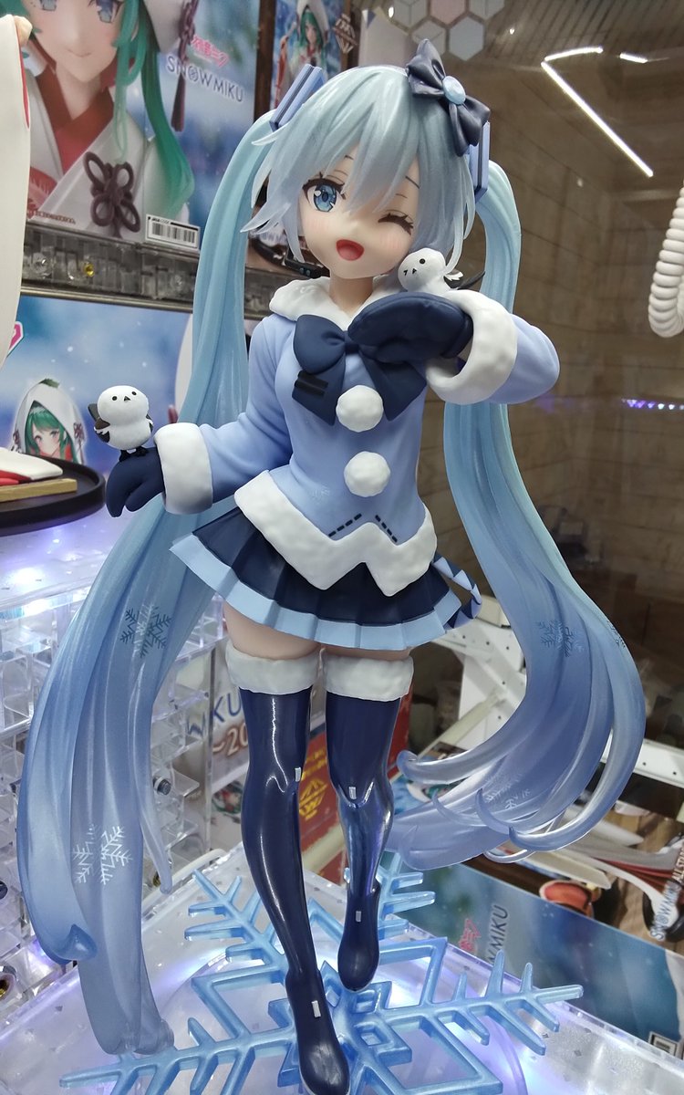 leisurelanootsu's tweet photo. 【プライズ】本日新入荷！
『雪ミク AMP＋ SNOW MIKU ALL STARS フィギュア～2012ver.～』
#初音ミク #プライズ #クレーンゲーム #UFOキャッチャー #大津 https://t.co/rm8As4SFy4