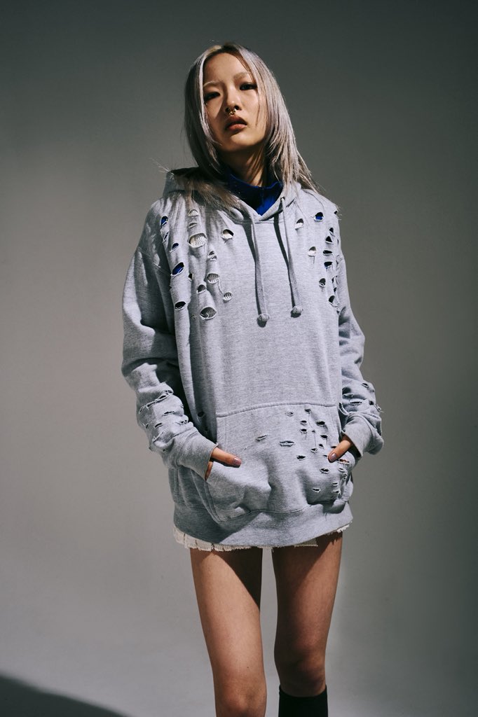 vanslover17's tweet photo. styling by me https://t.co/J9LYigDDq1