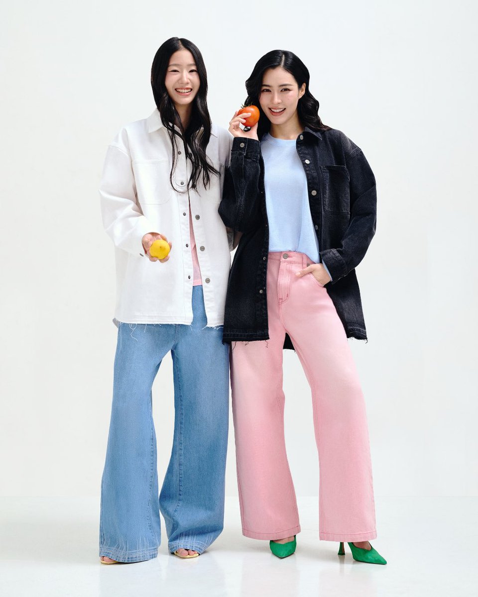 AlwayswonderCo's tweet photo. A wardrobe with a fruity point of view. 🍽️🍋🍅

Step into The World Between Wilds &amp; Wonder TODAY at 12:00 PM (GMT+7).
Website: https://t.co/pV93muMFHZ
LINE Shopping: https://t.co/Z8ZQH4k05E

#TheWorldBetweenWildsAndWonder #AlwaysWonder #WonderCollection03 https://t.co/m0XfRZVNUK