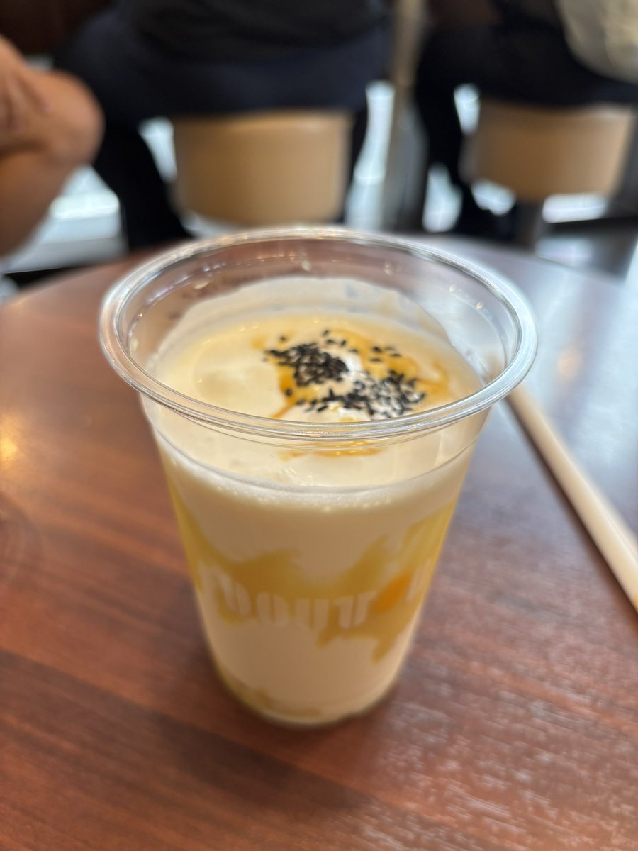 T429UK's tweet photo. 気持ち海外旅行で食べたご飯全部写真撮ってるやばい https://t.co/9Bgxf9uQkK