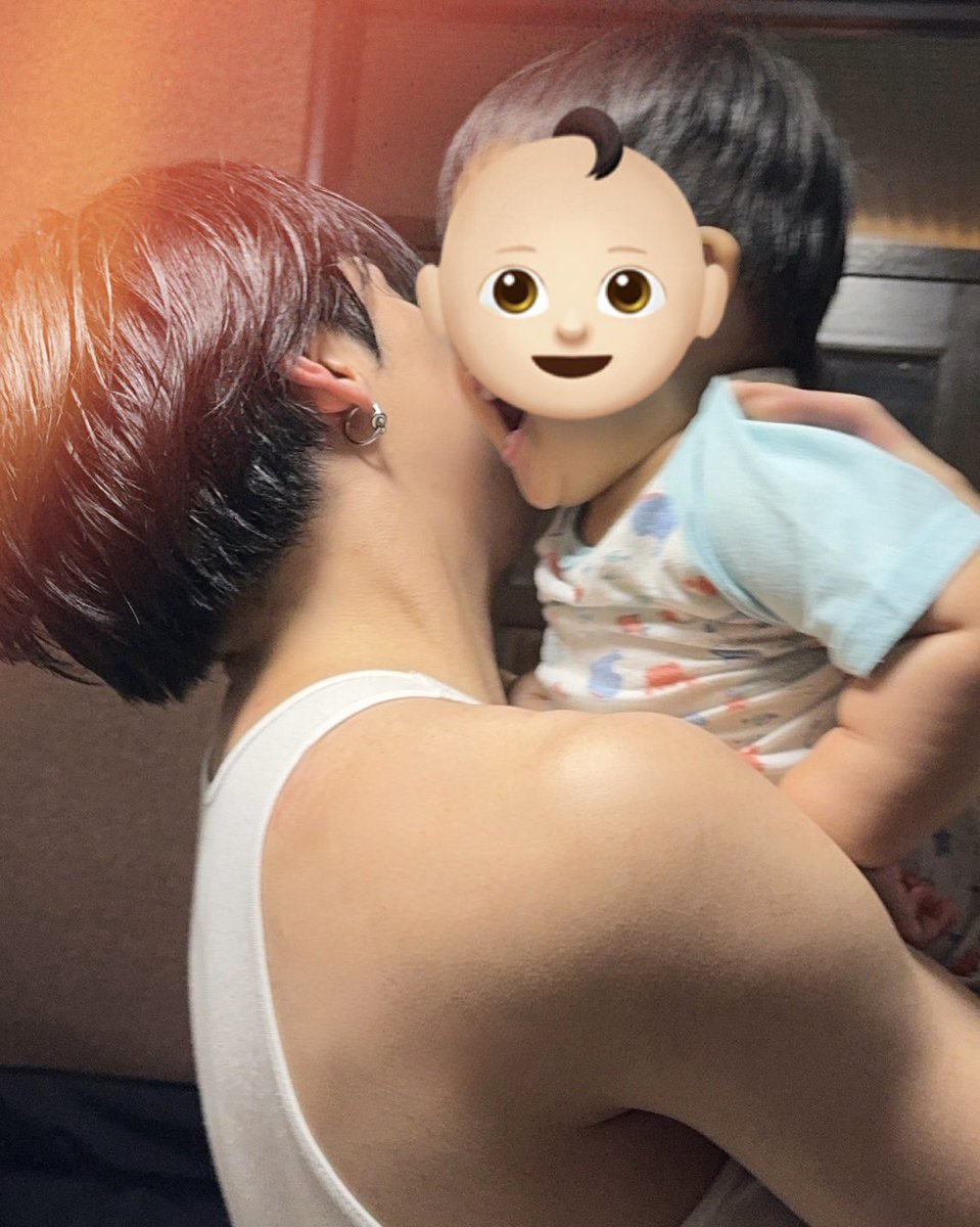 tjbb_'s tweet photo. こんにちは！
たきですっ🦋

先日お仕事で京都に帰りました⛩️✨

甥っ子にも会いました👶🏻

久しぶりでしたが、歩けるようにもなってて、少し喋れるようにもなってて成長が早いな〜と☺️

なかなか会えないからたくさん遊んできました！！！

癒されました😮‍💨

#TAKI @taki_kojima 
#TJBB #THEJETBOYBANGERZ