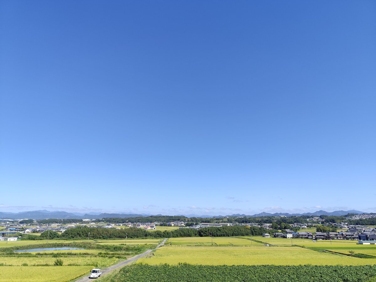 master1991aj's tweet photo. 岬ちゃんどーもー♪
小野市は雲ひとつ無い青空！
#ジョイチュン https://t.co/j2cNbokbMQ