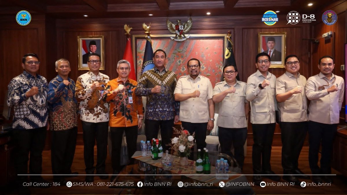 INFOBNN's tweet photo. HADAPI ANCAMAN NARKOTIKA, BNN DORONG PENGUATAN SINERGI BERSAMA BAKOM RI

Penguatan sinergi lintas sektoral menjadi langkah penting dalam menghadapi ancaman narkotika.

https://t.co/o0WK5h81Xo https://t.co/soyhiFzDlR