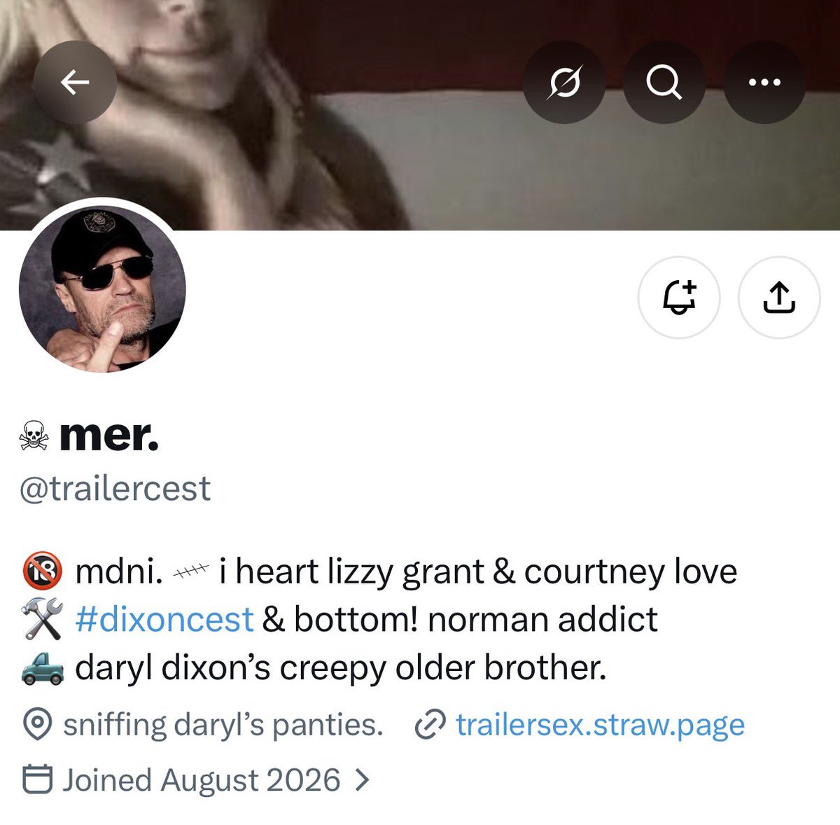 CameronBalling3's tweet photo. Good god another incest shipper in my replies trying to talk about misogyny and racism
Shipping Daryl with Merle is a new one even for me 😭😭😭. #TWD #DarylDIxon https://t.co/NSDdso5LYS