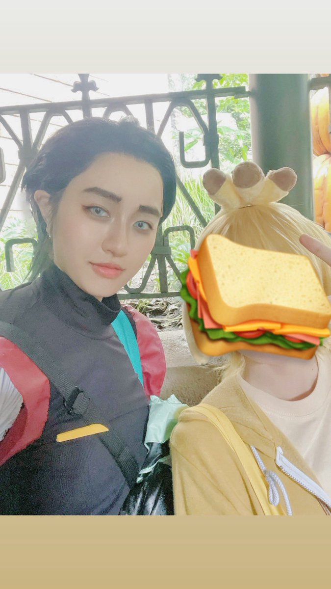 Mendacoscosplay's tweet photo. 9/29（火）はガントゥとルーベンでランドにいましたー！！！✨️✨️✨️

まさかの上司🐹とライバル？❤️に会えたし、推しキャラ仮装者様🦎👁️にも出会えて、めちゃくちゃDハロできた😆😆
またやりたいな！！

 #Dハロ仮装 
 #Dハロ仮装2026

🥪：@pineapplcoast https://t.co/iJq9hCGpJt