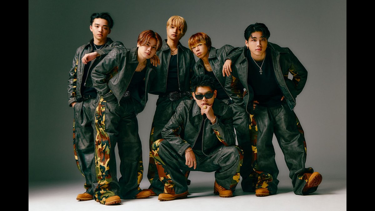 YUNIKAVISION_St's tweet photo. ／ 
📢西武新宿駅前のユニカビジョンで「BE:FIRST」特集の放映が決定！
＼ 

#BEFIRST のLIVE映像3曲をフル尺で放映
📆 期間：10月2日～7日
⏰ 10時,12時,14時,16時,18時,20時,22時の各00分から約10分間の放映

1. Boom Boom Back
2. Scream
3. I Want You Back

詳細は👇
https://t.co/gPIHQTsMHb https://t.co/d1ISvgpvm2