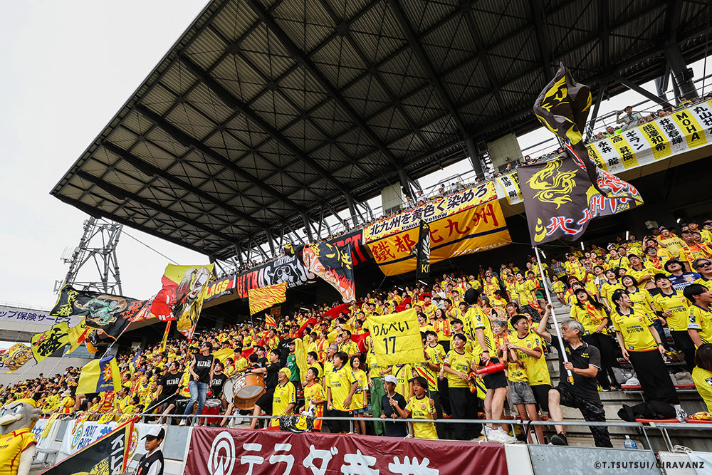 ryosuke_jp's tweet photo. 先週、株式会社ギラヴァンツ北九州の取締役副社長に選任頂き、共に闘わせて頂くことになりました。

なぜ？と何度も聞かれますが、ホームのミクスタを一目見て、その素晴らしさに心を奪われたから、です。 https://t.co/hp5XOU42wH