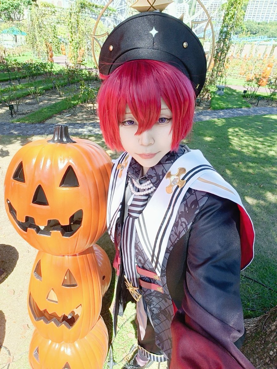 saku_sui7's tweet photo. テンボスきたー！
堕天使衣装可愛い🥰装飾を即破壊してしまった😭 https://t.co/t0qEr0yOMo