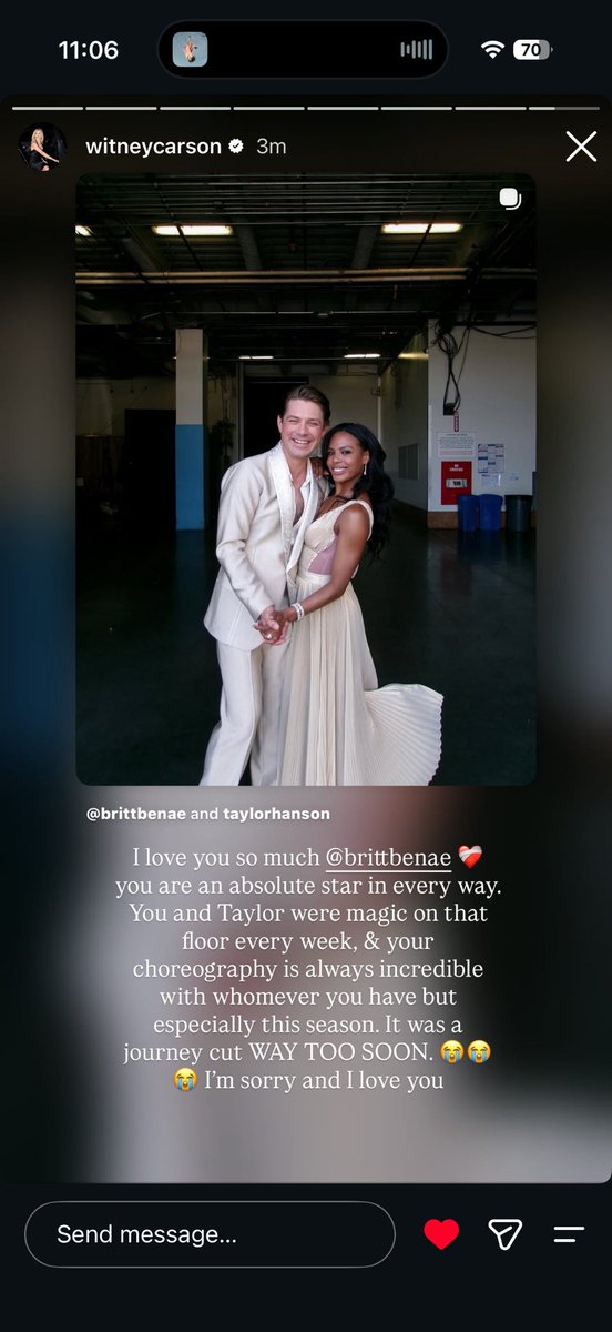 livbrinamq's tweet photo. ohh witneys message to britt 🤧🤧🤧 #dwts https://t.co/mHBIoxaWYU