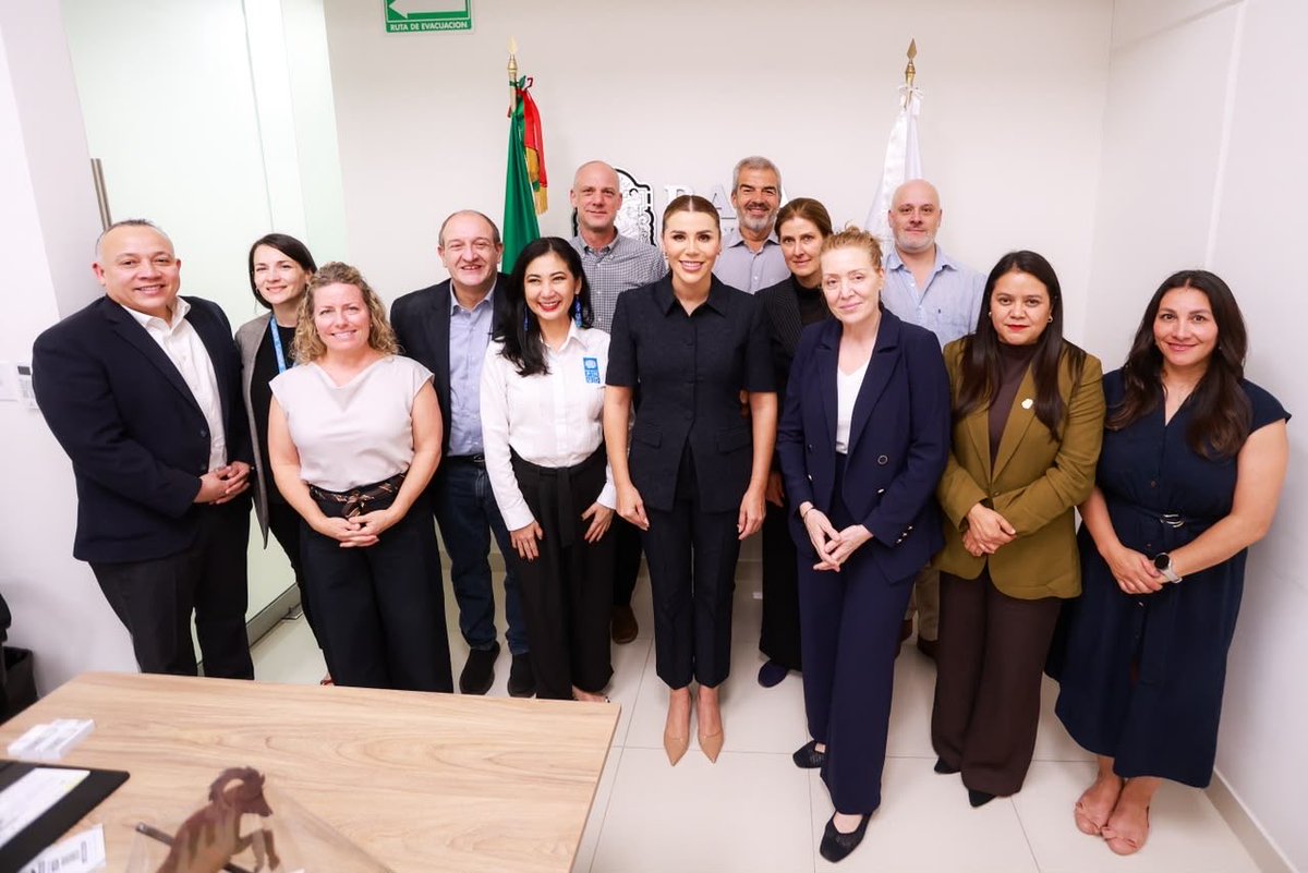 ONUMX's tweet photo. Como parte de una misión interagencial para fortalecer la cooperación con Baja California, la jefa de 🇺🇳🇲🇽 @AllegraBaiocchi y representantes de @AcnurMexico @OIM_Mexico @OITMexico @PNUD_Mexico @UNICEFMexico y @UNOPS_es sostuvieron un encuentro con la Gobernadora @MarinadelPilar https://t.co/rIka8O2vSV