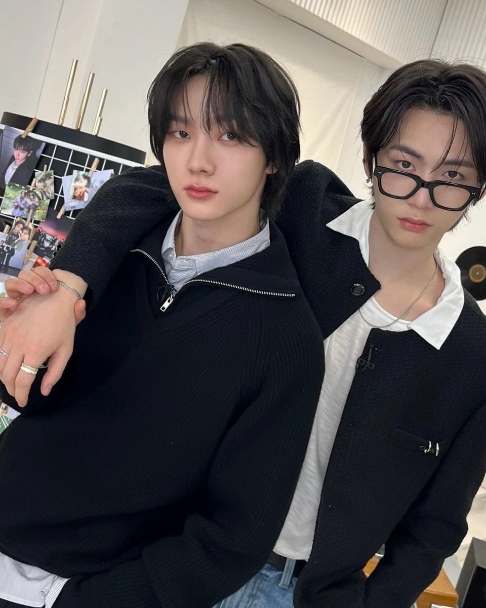 azzyaps tweet picture