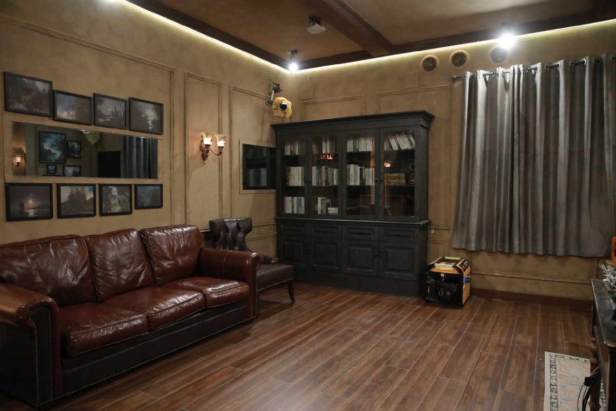 NeidaAlmana0's tweet photo. Locked in a room with 60 mins on the clock, 3 cryptic clues and a missing key—can you escape before time’s up https://t.co/Ue0pEWJesP