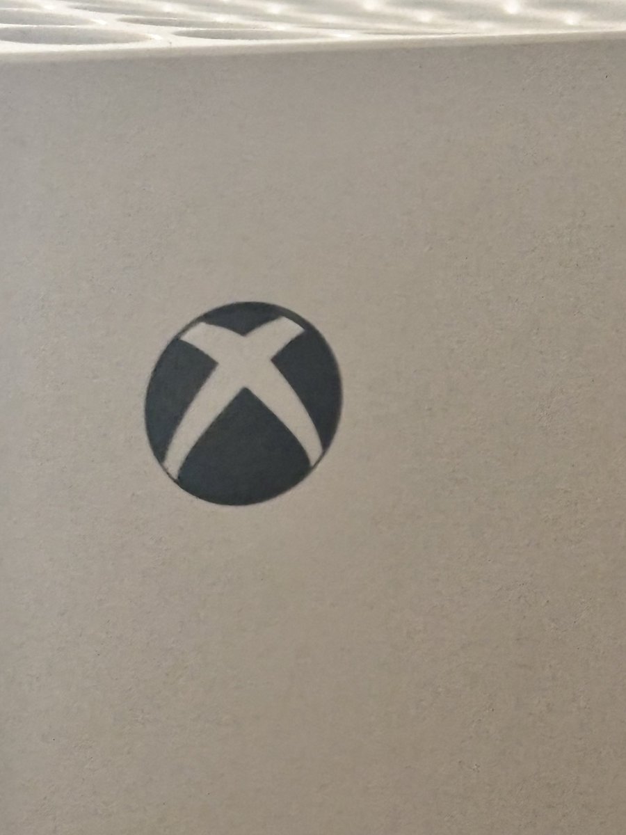 NotForYouIN's tweet photo. @perttu_s @RockstarGames @gameinformer Hope you know something about this logo, idiot. https://t.co/a5djkIbnYf