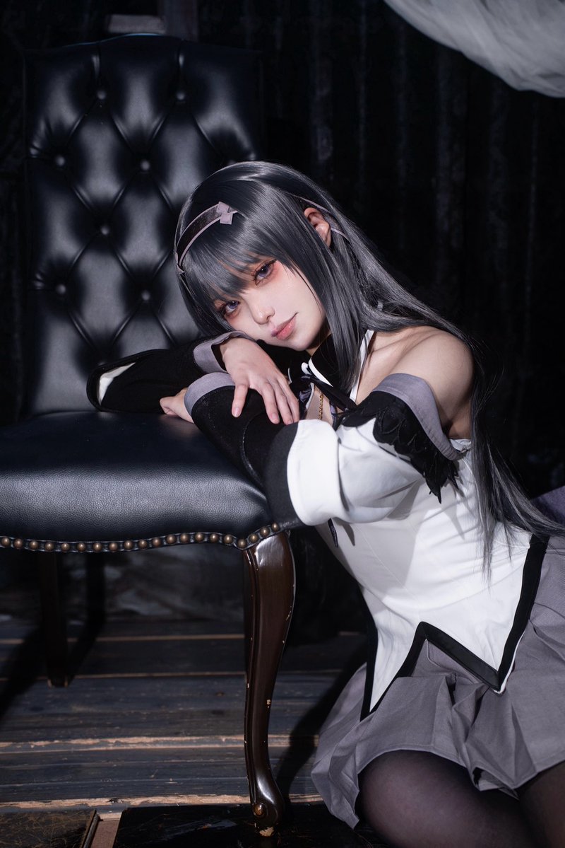 suigintou11's tweet photo. 【Cosplay/コスプレ】
ワルプルギスの廻天◈暁美ほむら

┈┈┈貴方は何も知らなくて良いの

📸...ニケさん(@Ichi_Nike ) https://t.co/qIDpMkOUzJ
