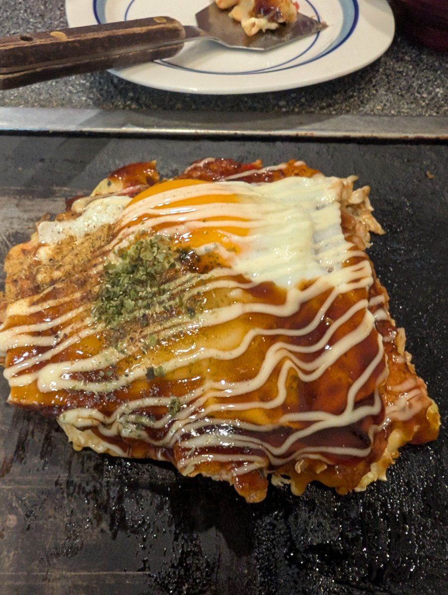 MinoruT08497900's tweet photo. 本日のランチはお好み焼き👌
お好み焼きの具は何が好き？
#お好み焼き #本日のランチ https://t.co/6Z89GSTcsI