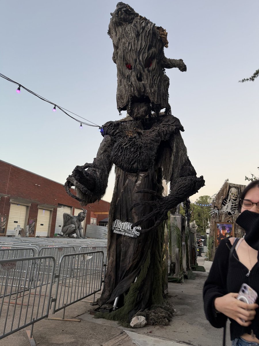 purple_image2's tweet photo. Got spooked early this year ;) https://t.co/14z8KCfAhv