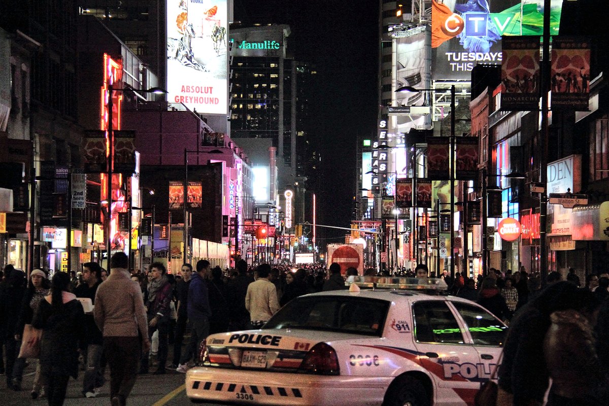 JohnTavaresJr's tweet photo. Throwback: September 29, 2012. Nuit Blanche, Yonge Street, Downtown, Toronto, Ontario, Canada. https://t.co/T3Y0L8JrWf