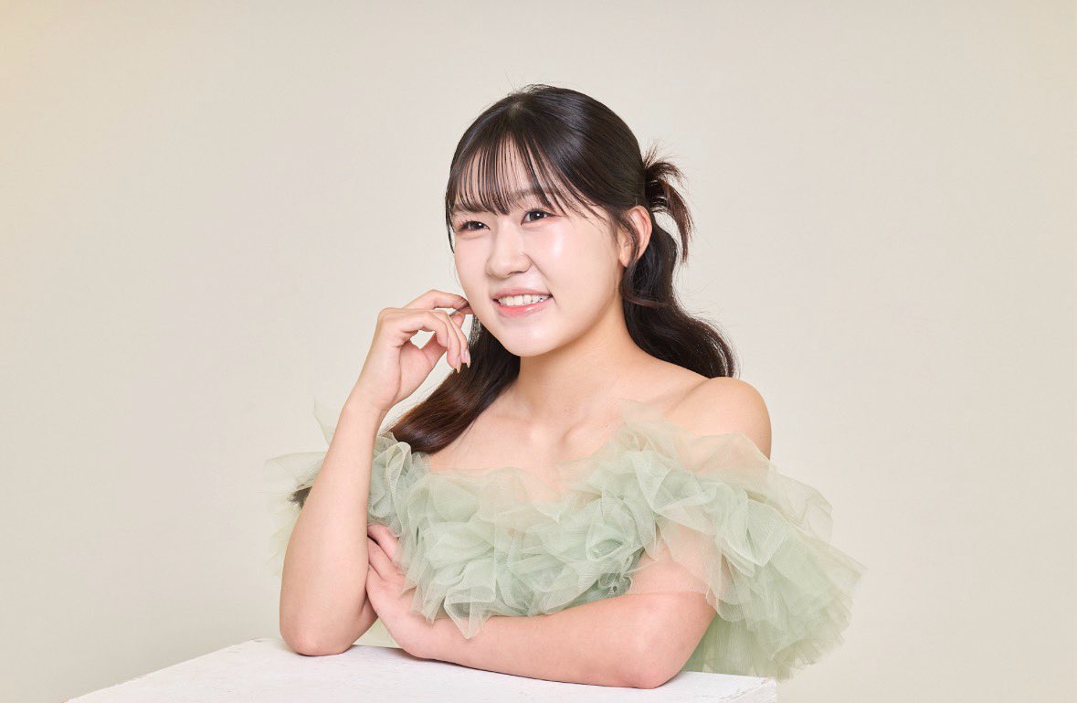 suzuki_yume_at's tweet photo. 20歳になりました✧︎*。
お父さんお母さん、産んでくれてありがとう。
ここまで関わってくださったすべての方に心から感謝申し上げます。
20歳も精一杯頑張ります！
👶🏻2006.9.30 12:16 https://t.co/VAYRbQdrlF