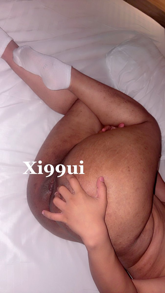 Xi99Ui's tweet photo. مشتهيييي كلببب فحححححل فتنس من جده بسرعهه 👅👅👅🔥🔥🔥.
.
.
.
.
.
.
.
.
رابط القناه ف الباييييو 👅👅👅🔥. https://t.co/nvie2CxP4x