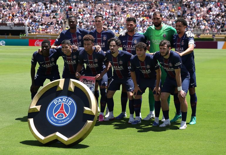 ChelseaFC_es's tweet photo. 🚨 EL CHELSEA NO RESPETÓ NI A LOS “INVENCIBLES” DE SU ÉPOCA. 👑

El Barça de Messi, Xavi e Iniesta.
El Bayern que jugaba la final de Champions en su propia casa.
El Manchester City de Guardiola.
Y el PSG campeón de Europa.

Cuatro auténticos monstruos. Cuatro equipos en momentos históricos. Y los cuatro terminaron cayendo.

CHELSEA FOOTBALL CLUB. #CFC