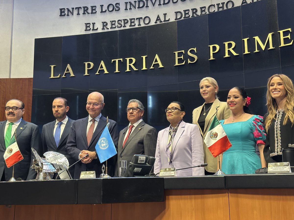 xade_mm's tweet photo. En este encuentro, México reafirma su compromiso con la protección internacional con enfoque de derechos y soluciones duraderas. 
La cooperación  con @AcnurMexico seguirá siendo estratégica y #MexicoIntegra abre una nueva oportunidad para avanzar.  @comar_sg @chiaraUNHCR https://t.co/roTgjyfuse
