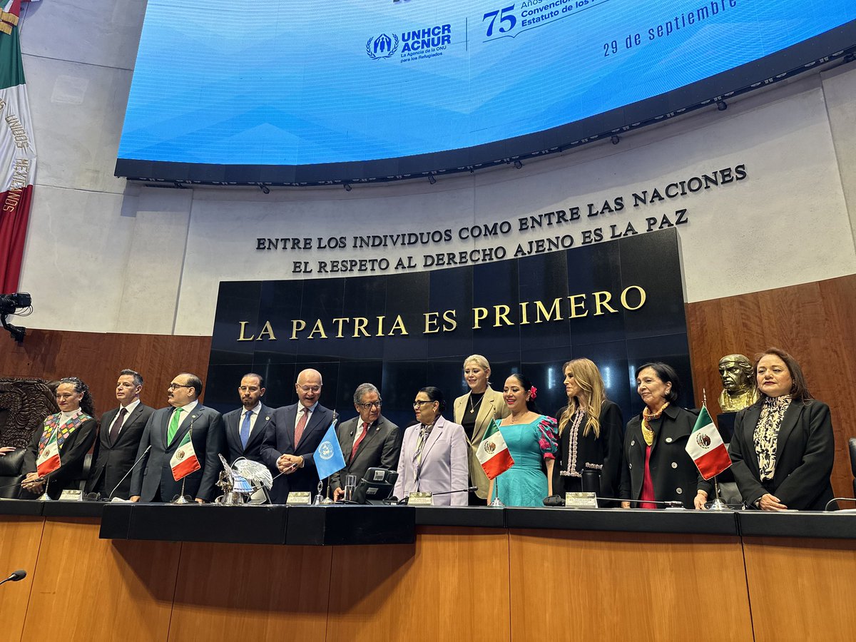xade_mm's tweet photo. En este encuentro, México reafirma su compromiso con la protección internacional con enfoque de derechos y soluciones duraderas. 
La cooperación  con @AcnurMexico seguirá siendo estratégica y #MexicoIntegra abre una nueva oportunidad para avanzar.  @comar_sg @chiaraUNHCR https://t.co/roTgjyfuse
