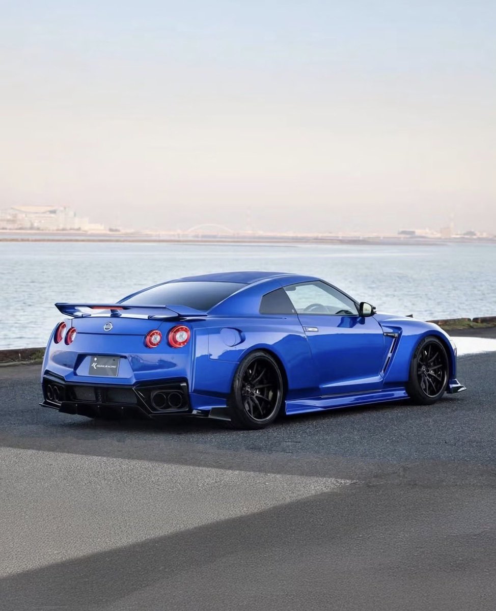 kingsofjdm's tweet photo. Blue Nissan GTR R35 💙 https://t.co/5NYdm0ISXp