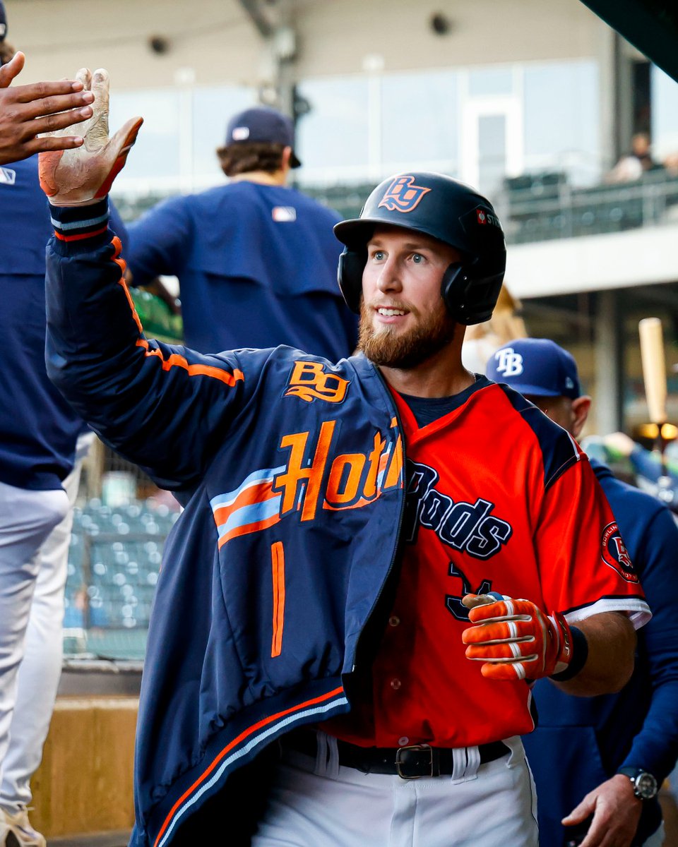 BGHotRods's tweet photo. 𝐎𝐍𝐄! 𝐌𝐎𝐑𝐄! 𝐃𝐀𝐘! 👀

The clock is ticking, and there are still some game-worn jerseys up for grabs, including the 2026 Home Run Jacket! Get your bid in before the auction closes tomorrow at 6PM 👇

🔗 : https://t.co/942IGxkS6l

#RevItUp🛞💨 | #MiLB ⚾ https://t.co/pw3QDLNpuP