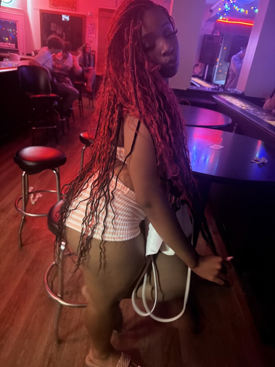fatbootycutieee's tweet photo. Can’t wait to get cute again 😍😍🥴 #teen #ebonypyt #thick https://t.co/Vi7mvy1RGW