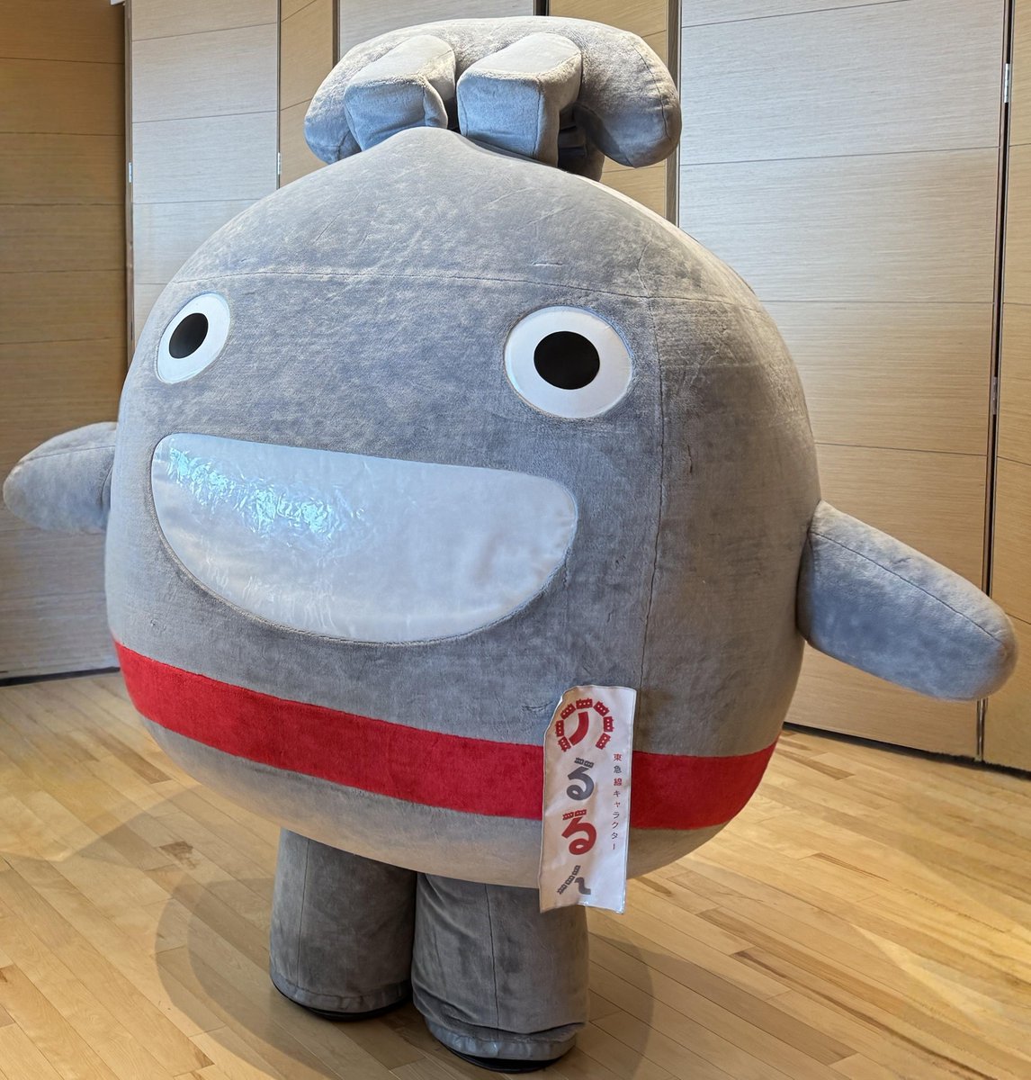 y_trainfes's tweet photo. 🚃 #YOKOHAMAトレインフェスティバル 情報✨

10/31(土)当日
｢東急電鉄キャラクター のるるん｣が
会場に来てくれる事になりました🥳

📍新都市ホール(そごう横浜店9階)でお待ちしています

詳細はWebまたは当日会場でご確認を💁
https://t.co/xt1tZhTiIe

#のるるん #鉄道の日 #イベント情報 #横浜 https://t.co/0ttm0yDMqu