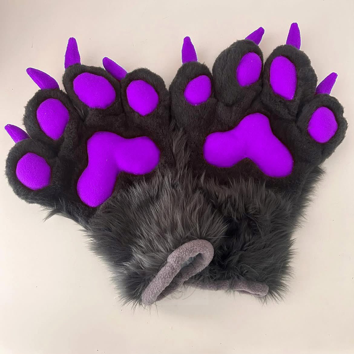 Orlina_mizi_'s tweet photo. Just dropping some Fursuit Hand, Paws and Tails here but you can also check these in my Portfolio tooo..If anyone is looking for things like these so yeah I've Commission Slots Open💜
#commissionopen #fursuit #maker #furry #furryfandom #commission https://t.co/5ZACtMePYM