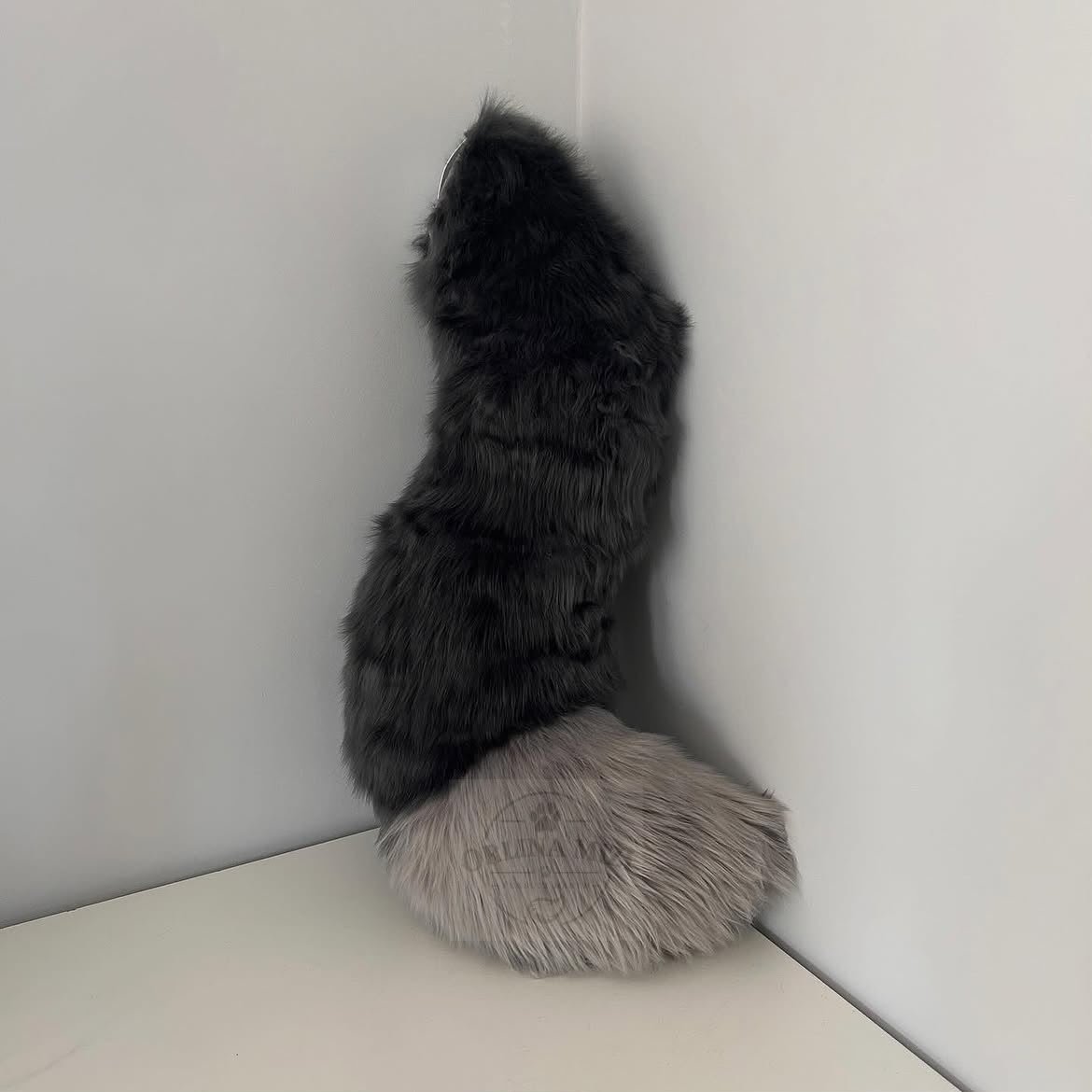Orlina_mizi_'s tweet photo. Just dropping some Fursuit Hand, Paws and Tails here but you can also check these in my Portfolio tooo..If anyone is looking for things like these so yeah I've Commission Slots Open💜
#commissionopen #fursuit #maker #furry #furryfandom #commission https://t.co/5ZACtMePYM